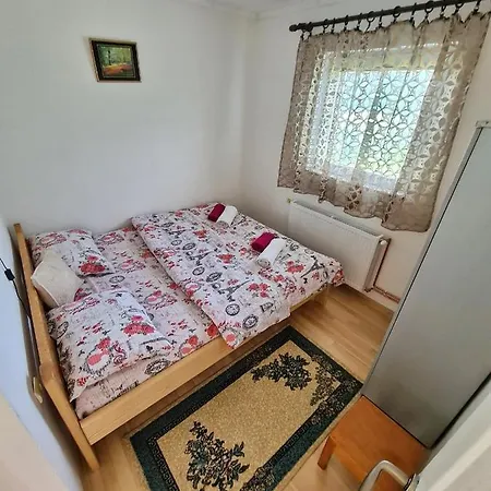 Vikendica Jovanovic Dom wakacyjny *