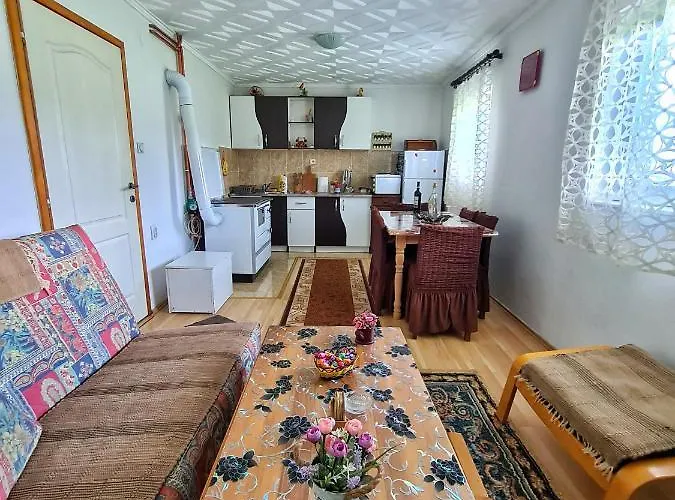 Vikendica Jovanovic Feriehus